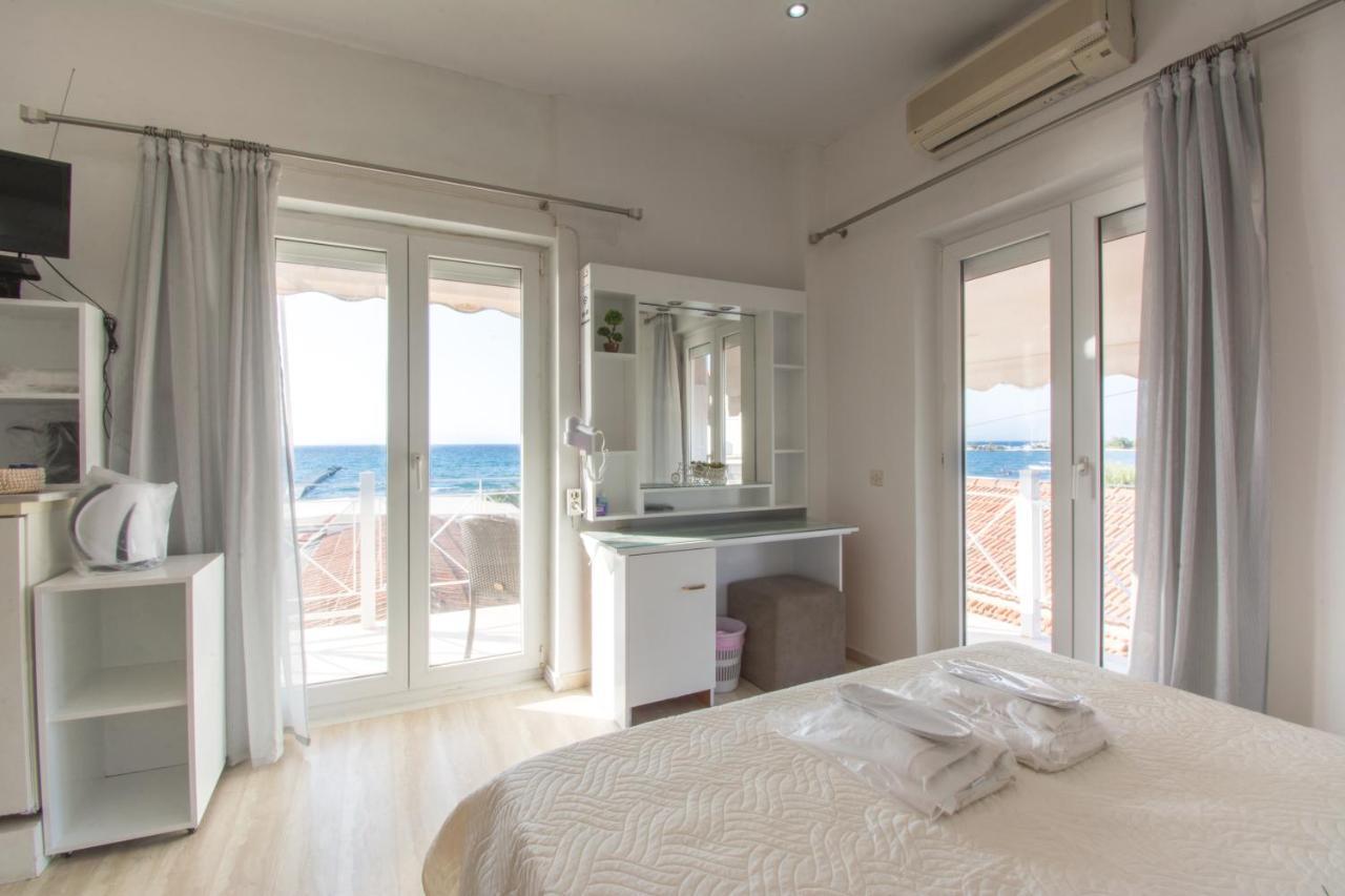 Petrakis Beach Lefkimmi  Exterior foto