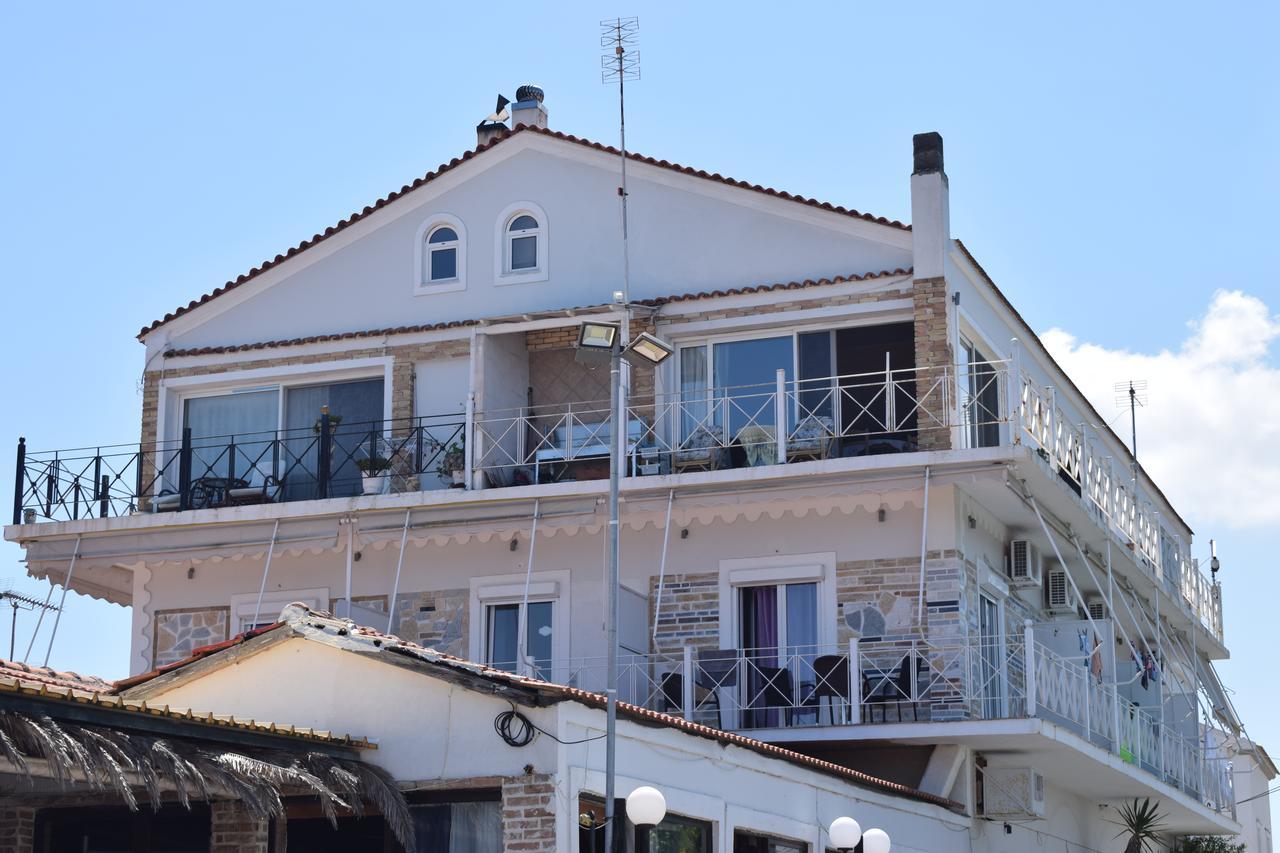 Petrakis Beach Lefkimmi  Exterior foto