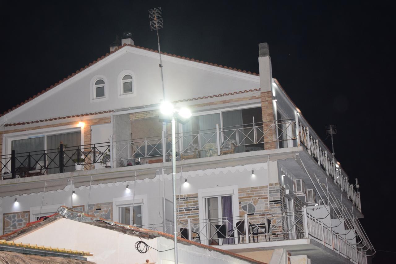 Petrakis Beach Lefkimmi  Exterior foto